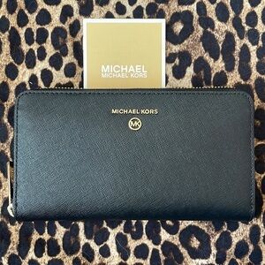 Brand New Michael Kors Genuine Leather Medium Zip Around Black Wallet Gold Tone